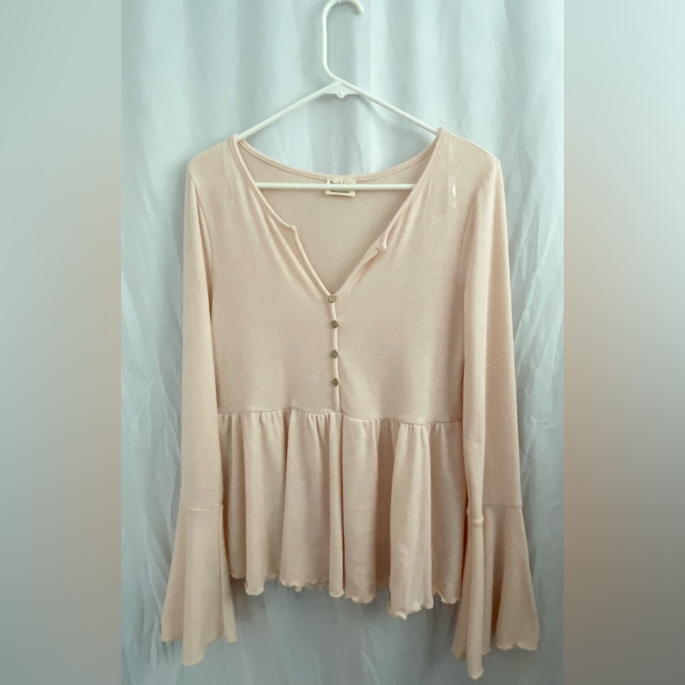 NWT Peach Love Babydoll Top - Cream